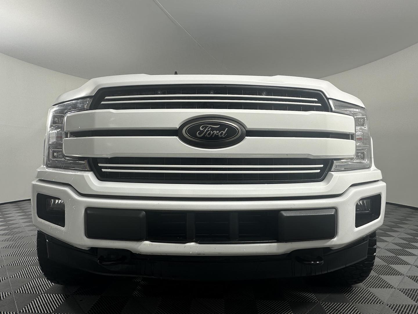 2019 Ford F-150 Lariat photo 4