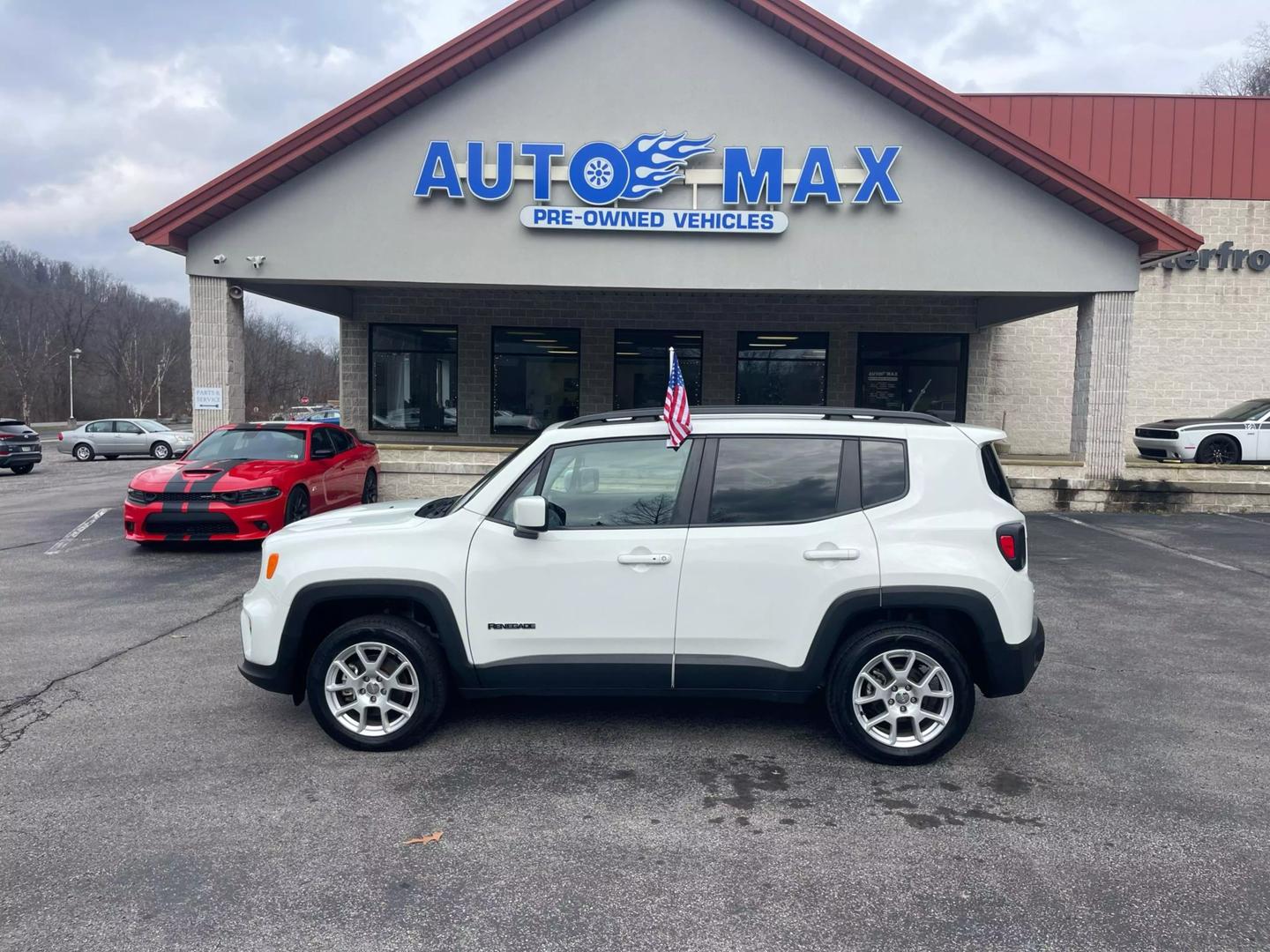 2021 Jeep Renegade Latitude photo 2