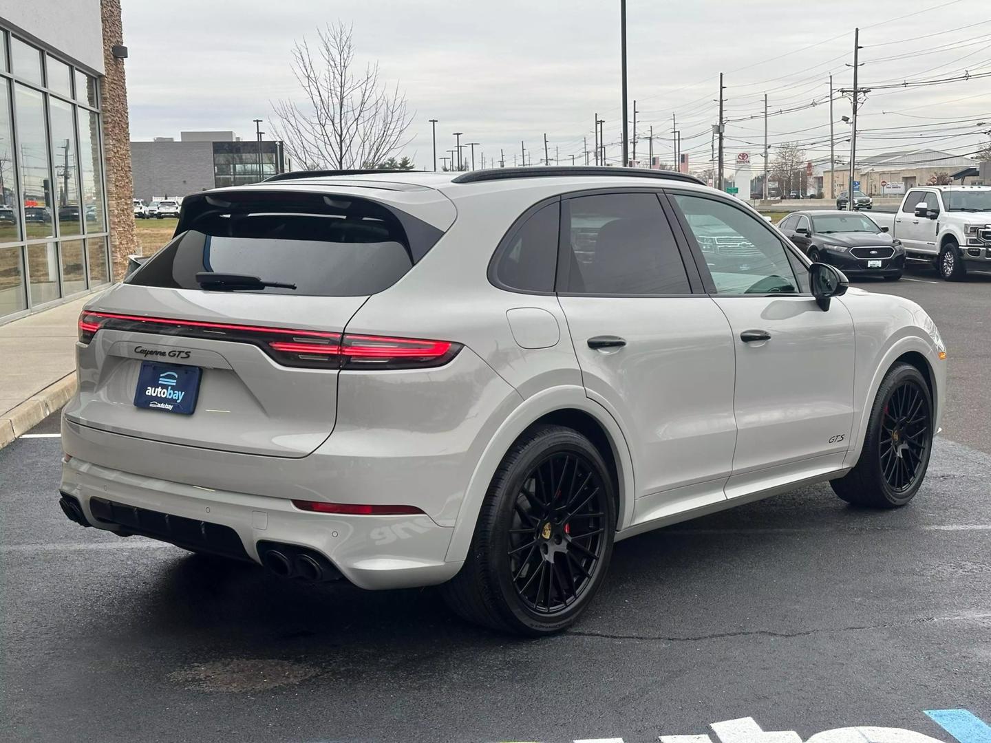 2022 Porsche Cayenne GTS photo 16