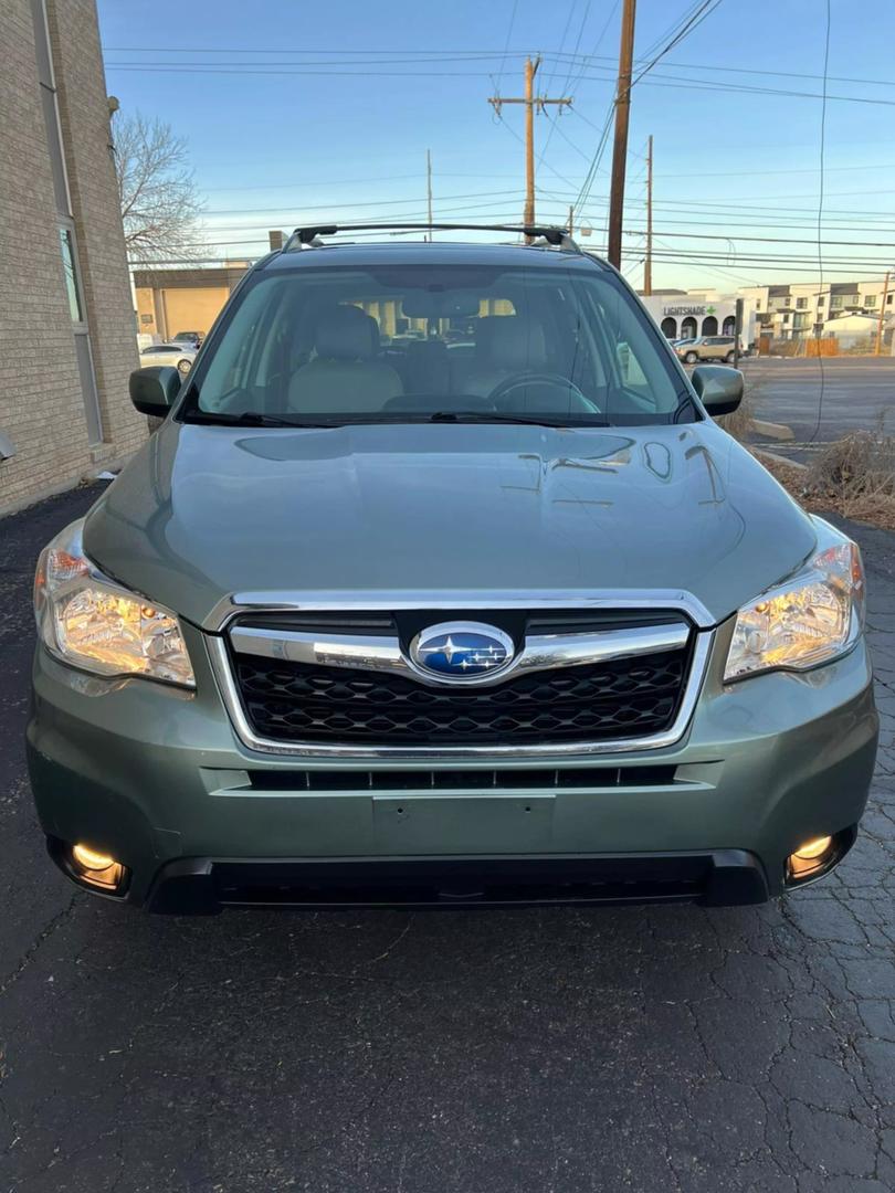 2014 Subaru Forester i Limited photo 2