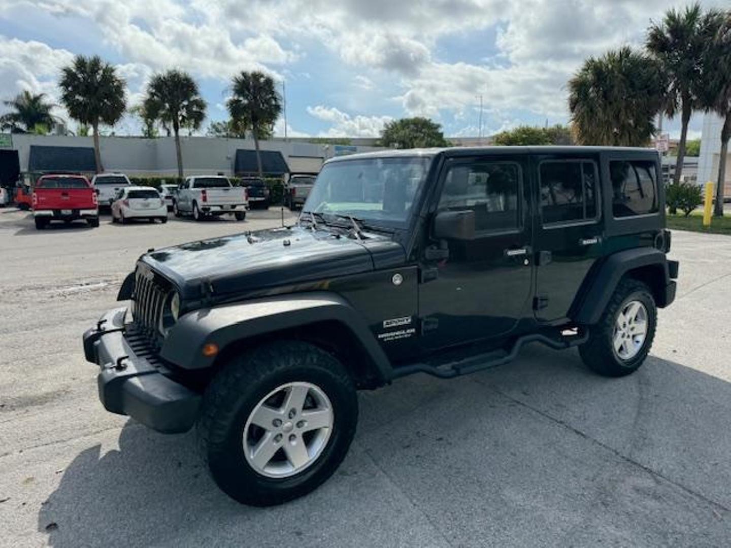 2015 Jeep Wrangler Unlimited Sport photo 14