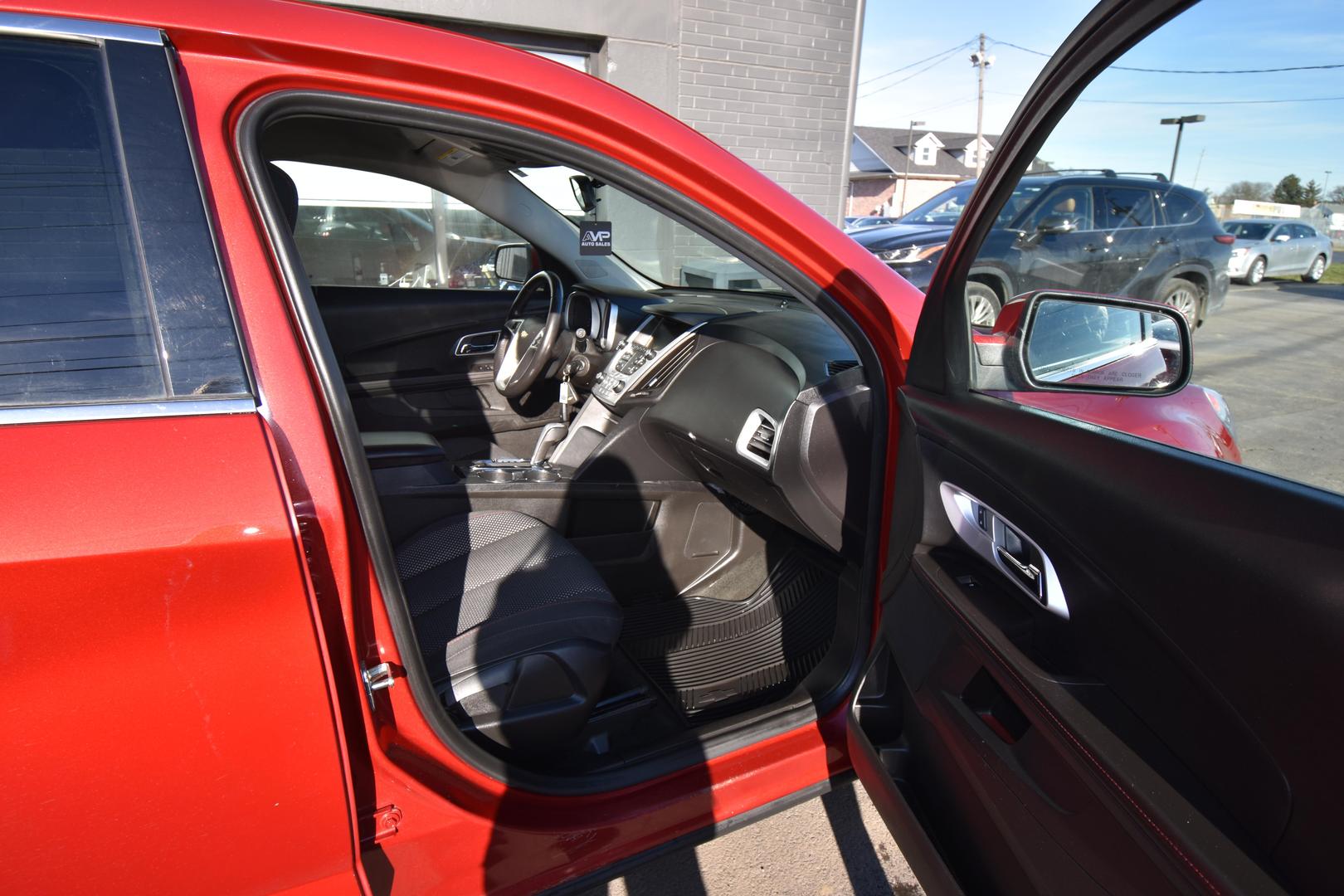 2015 Chevrolet Equinox 1LT photo 18