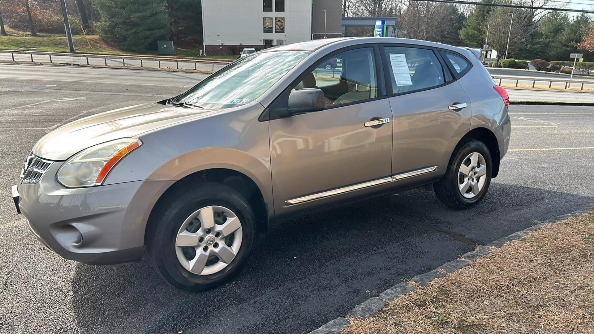 2011 Nissan Rogue S photo 72