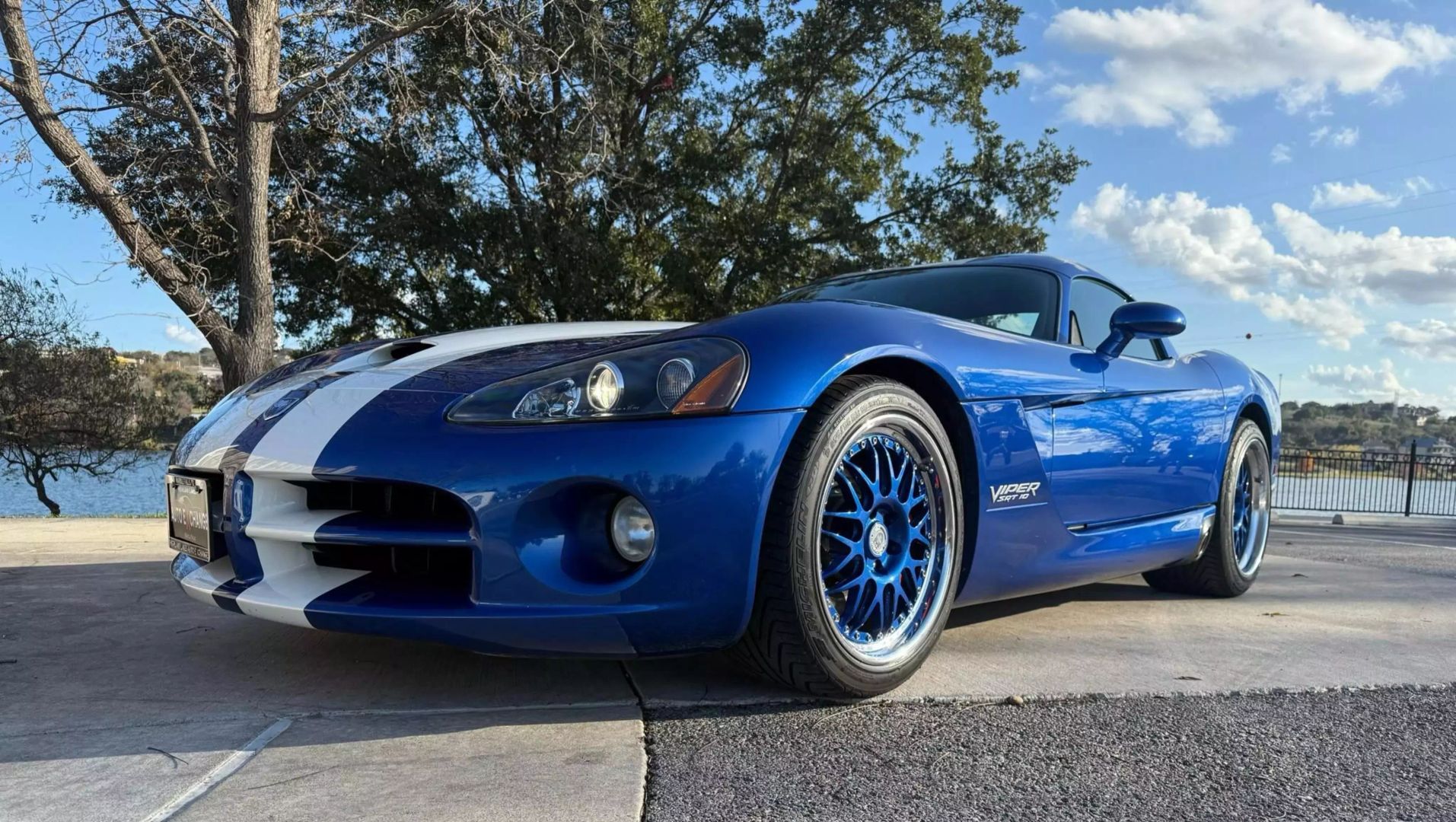 2006 Dodge Viper - Image 13