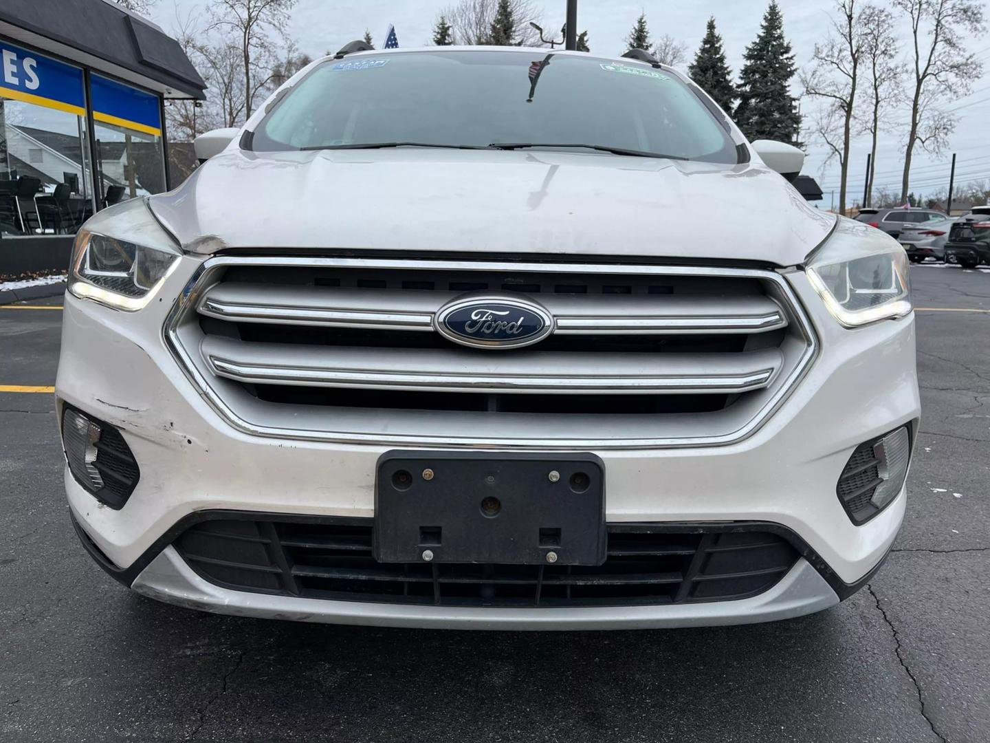 2017 Ford Escape SE photo 3