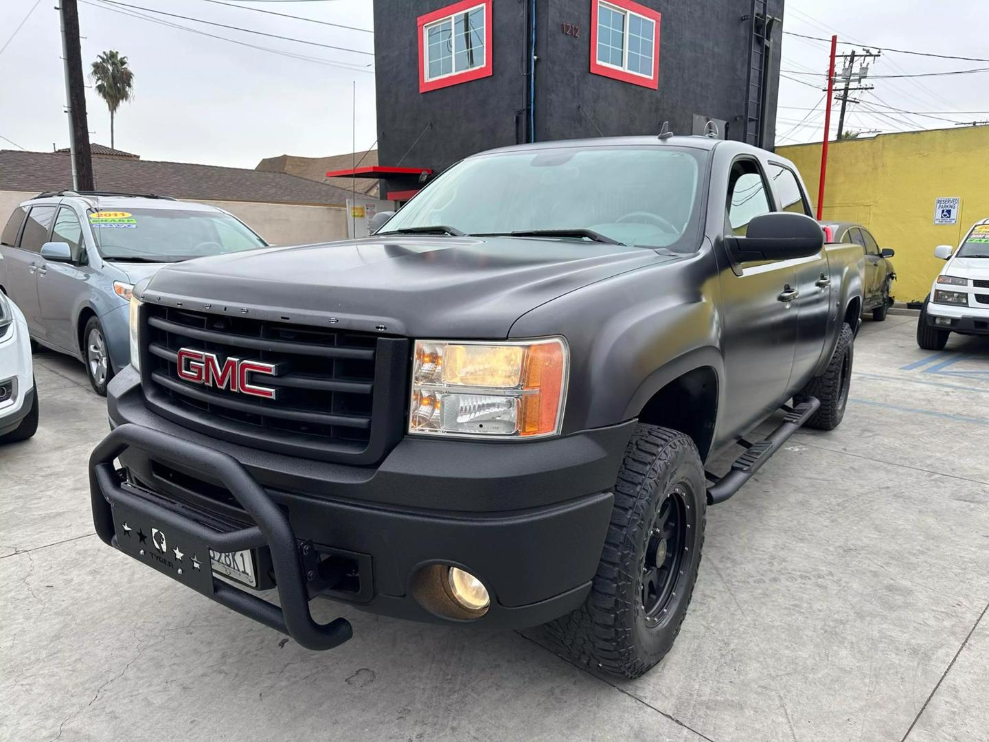 GMC Sierra 1500's photo