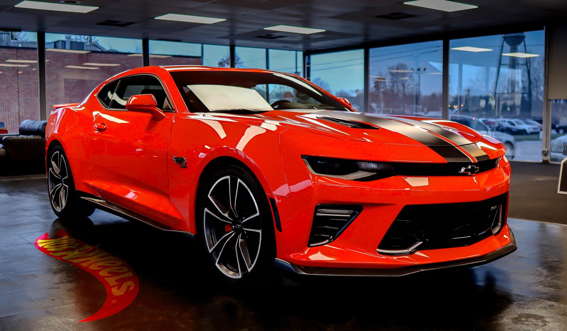 2018 Chevrolet Camaro 2SS photo 2