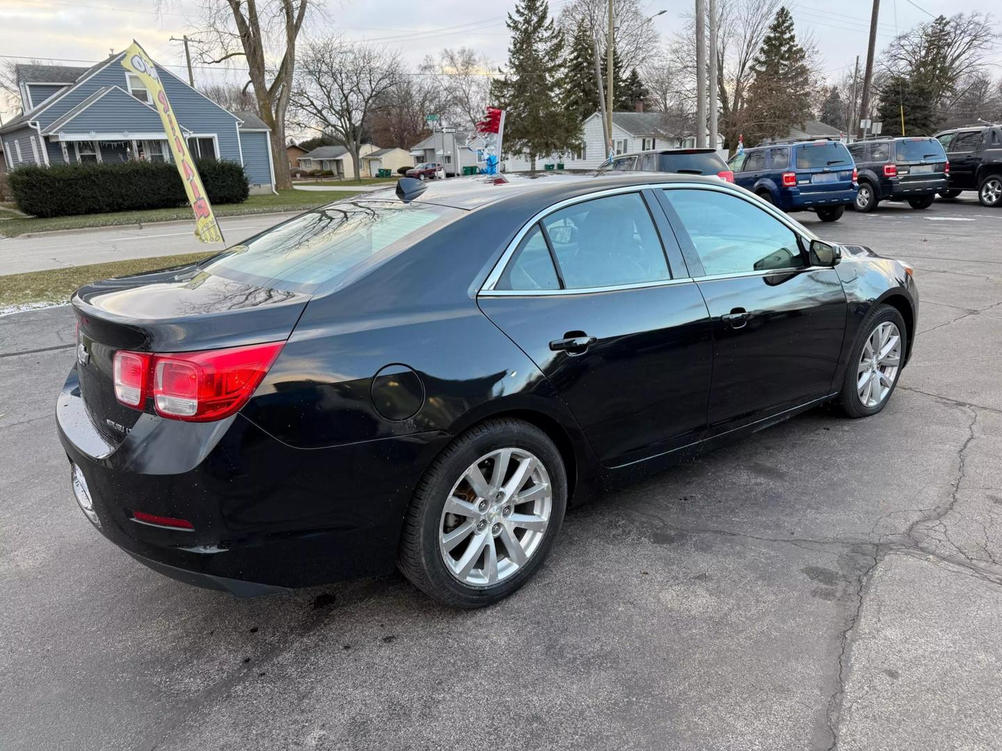 2013 Chevrolet Malibu 2LT photo 3