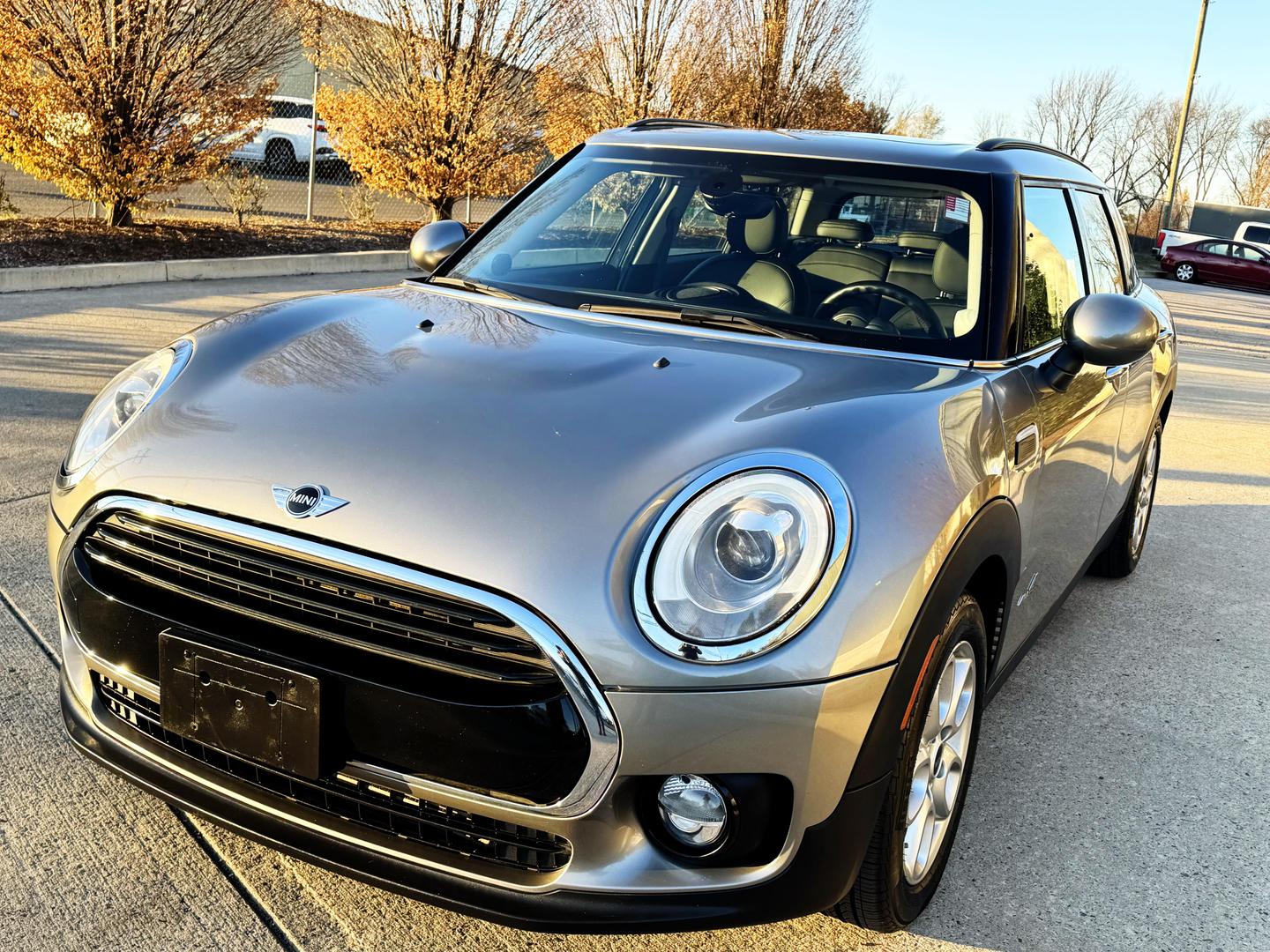 2017 MINI Clubman Base photo 6