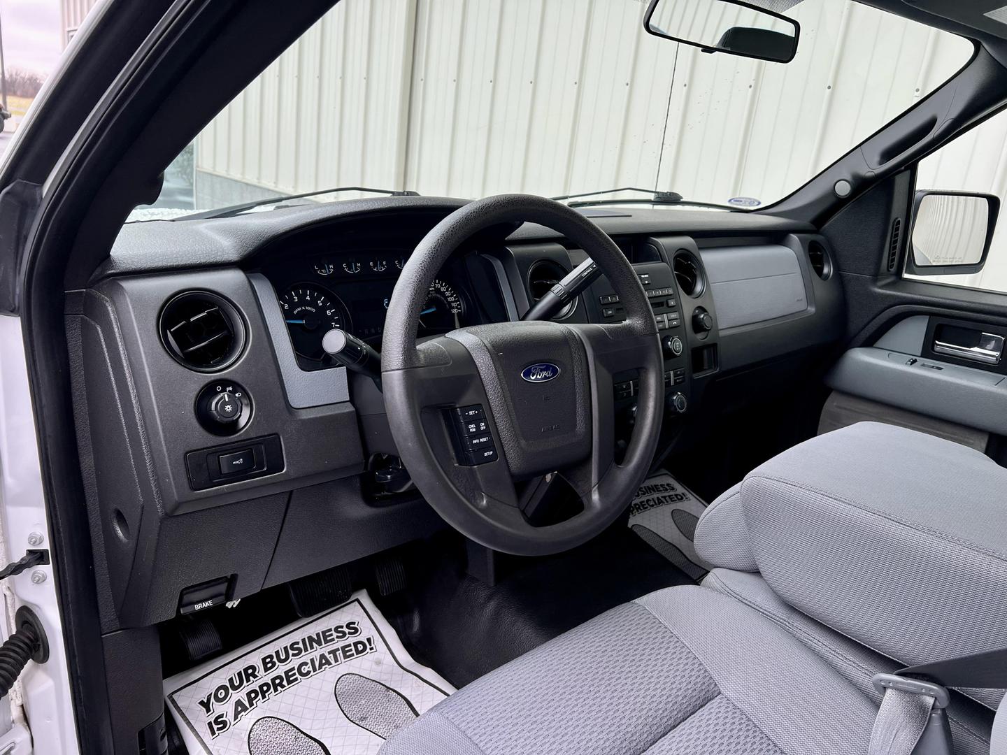 2014 Ford F-150 XL photo 22