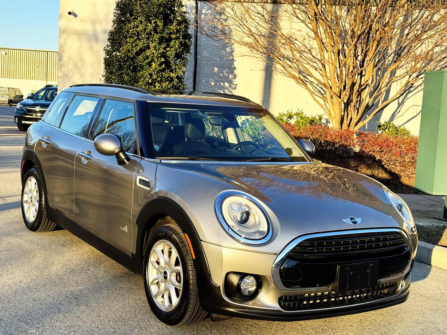 MINI Clubman's photo