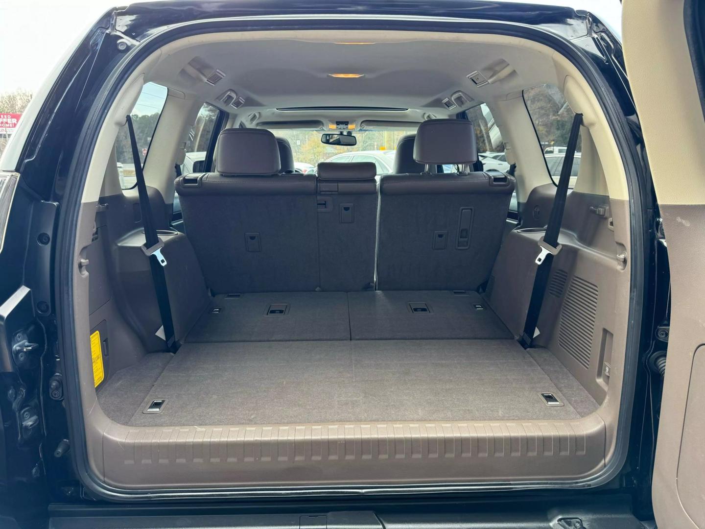 2016 Lexus GX Base photo 33