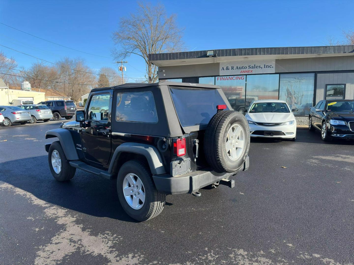 2011 Jeep Wrangler Sport photo 4