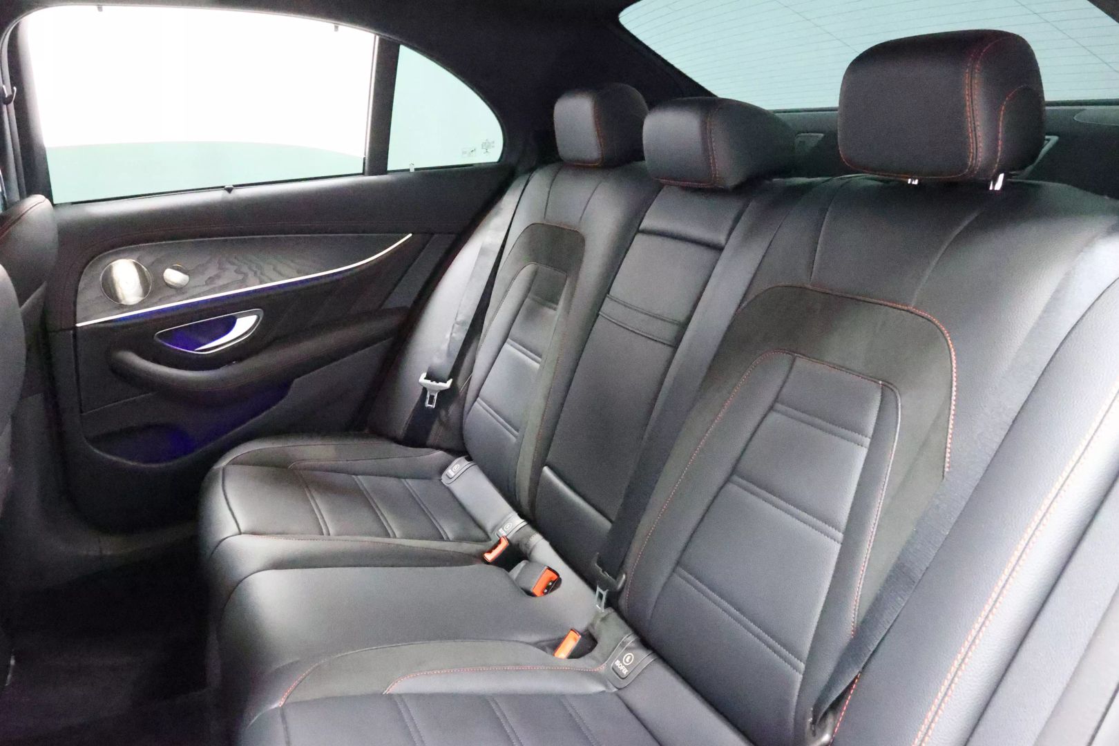 2022 Mercedes-benz Mercedes-amg E-class - Image 3