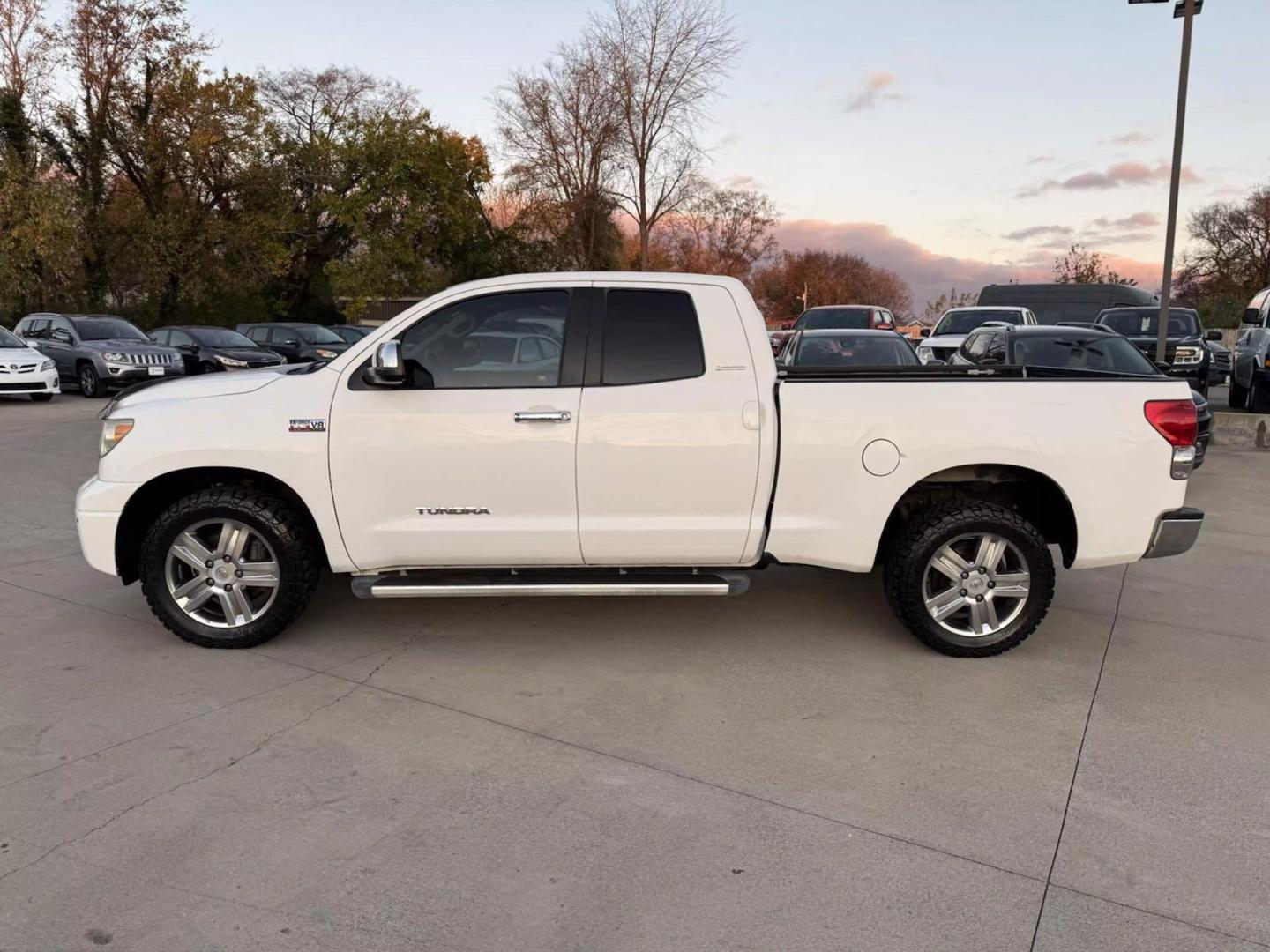 2007 Toyota Tundra Limited photo 2