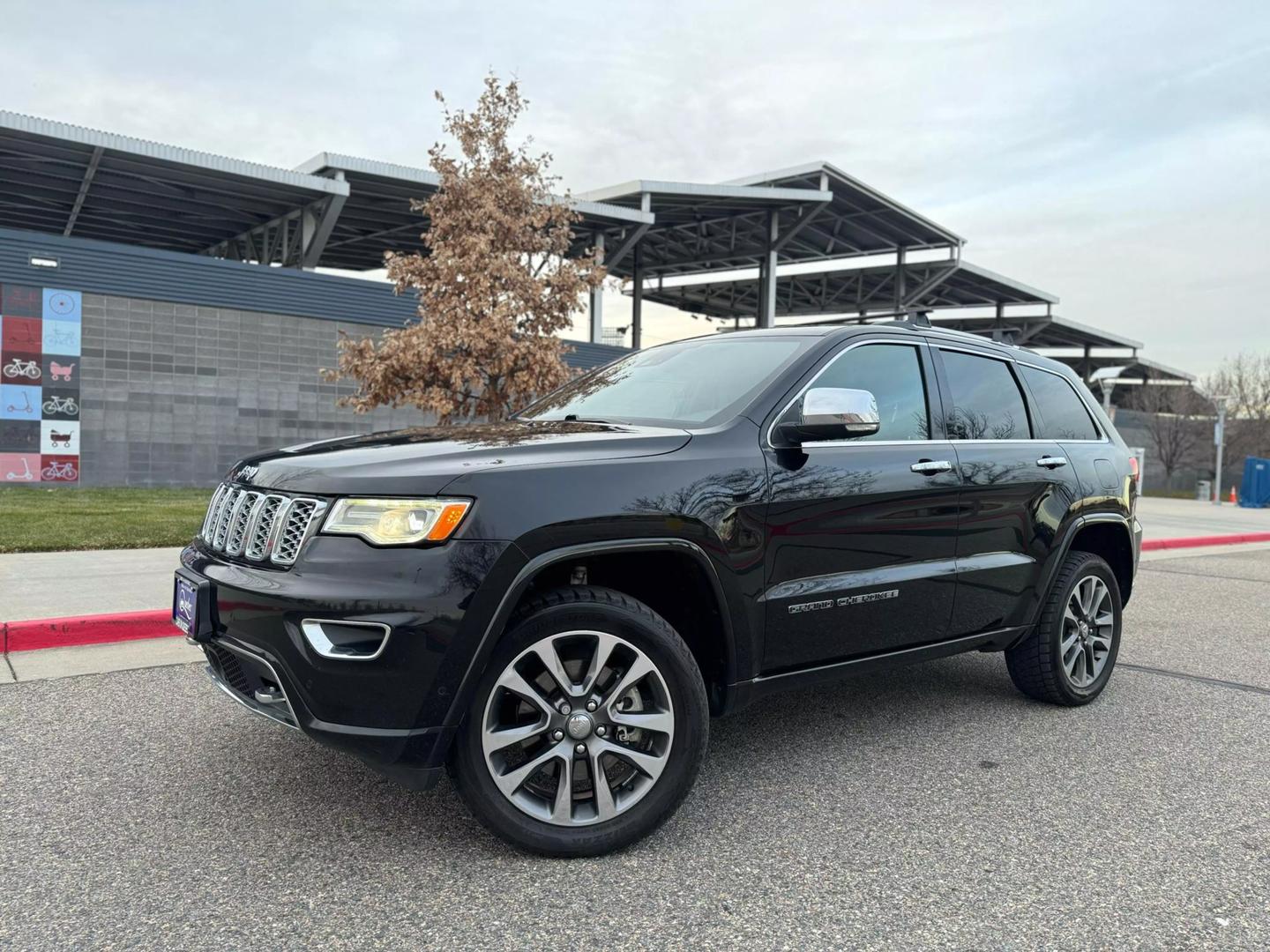 2017 Jeep Grand Cherokee Overland photo 20