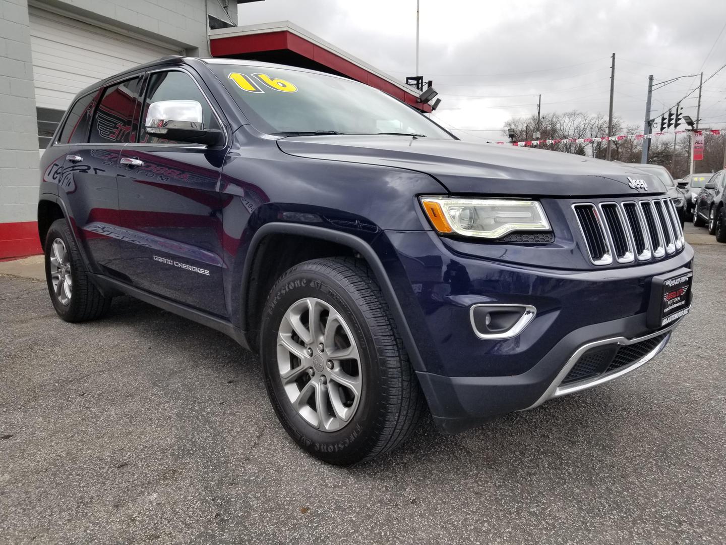 2016 Jeep Grand Cherokee Limited photo 2