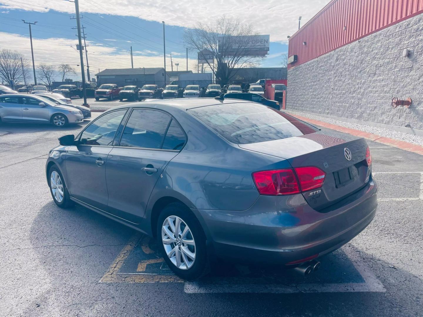 2011 Volkswagen Jetta SE photo 8