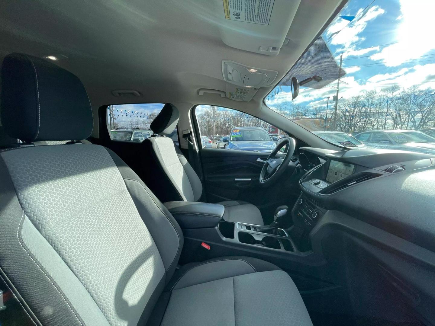 2019 Ford Escape SE photo 52