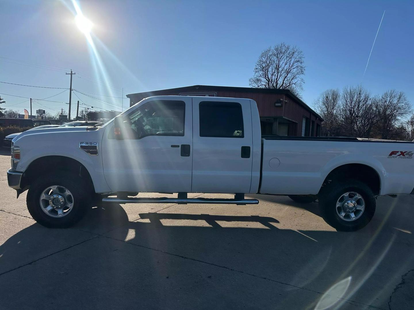 2010 Ford F-350 Super Duty XL photo 2