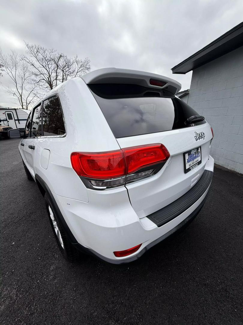 2014 Jeep Grand Cherokee Laredo photo 8