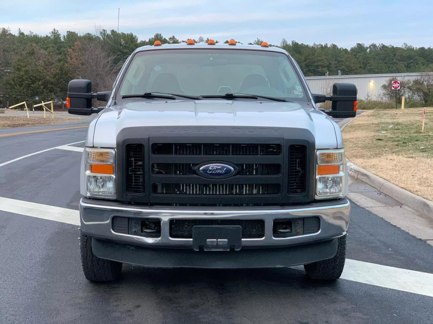 2008 Ford F-350 Super Duty XL photo 19