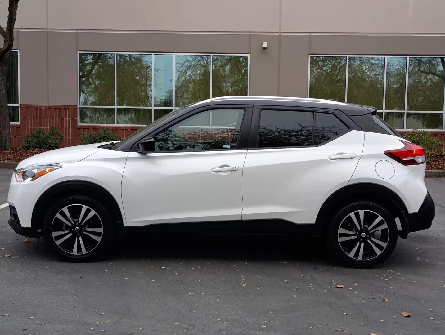 2018 Nissan Kicks SV photo 4