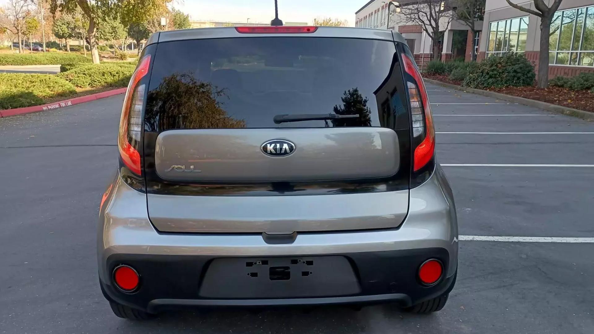 2018 Kia Soul Base photo 6