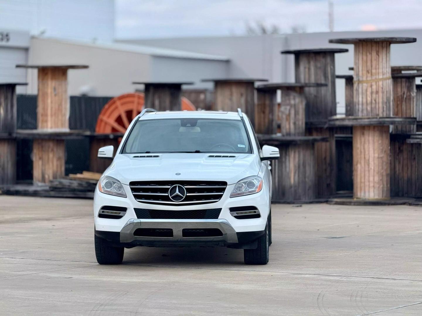 2015 Mercedes-Benz M-Class ML350 photo 4