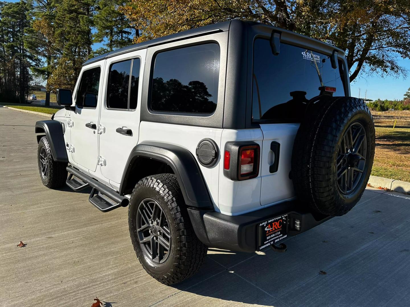 2024 Jeep Wrangler 4-Door Sport S photo 5