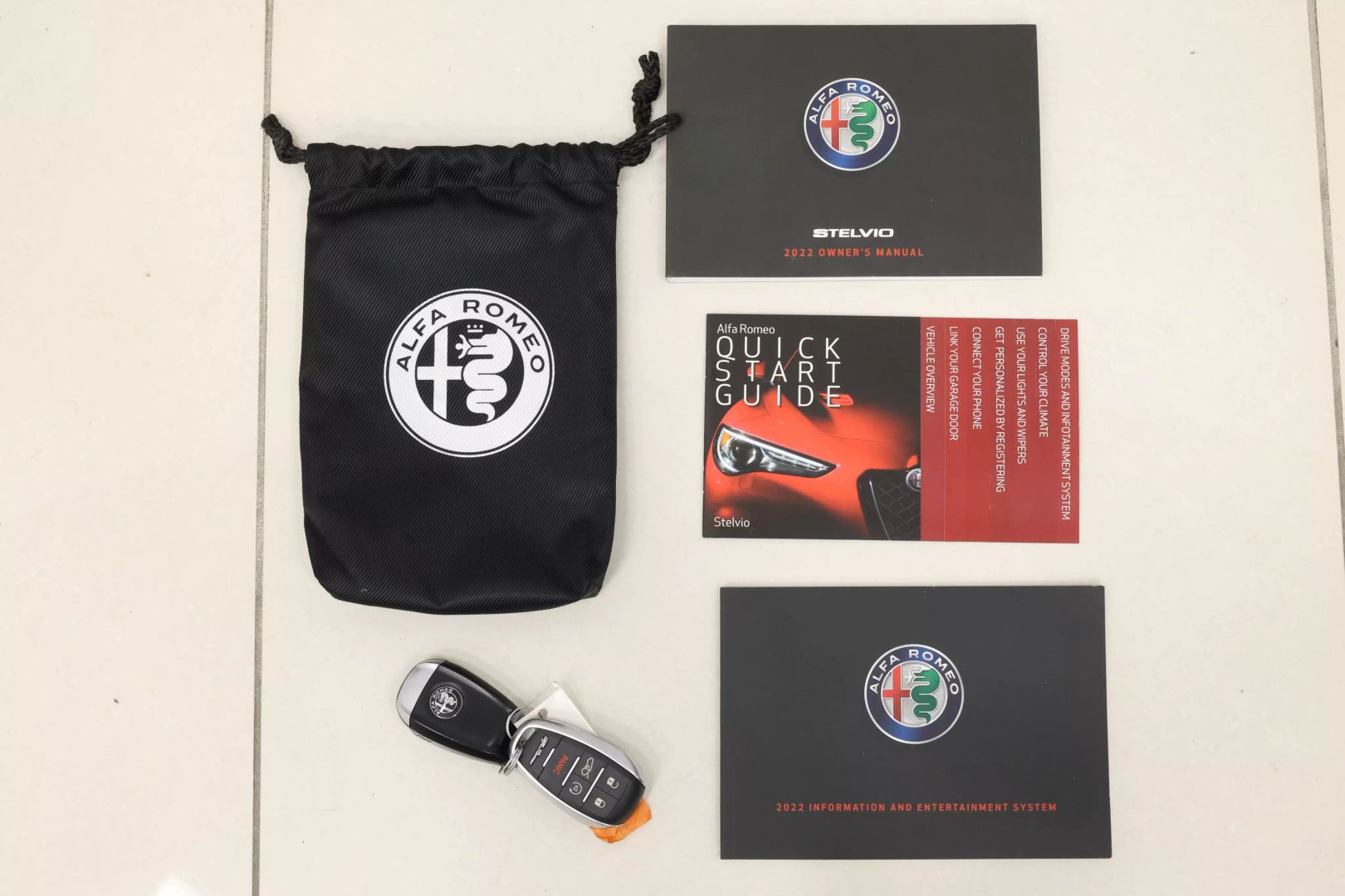 2022 Alfa Romeo Stelvio - Image 5