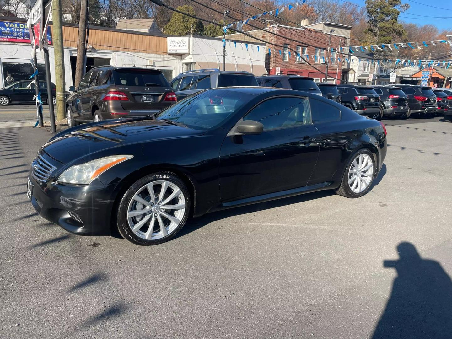 2009 INFINITI G Coupe 37 Journey photo 6