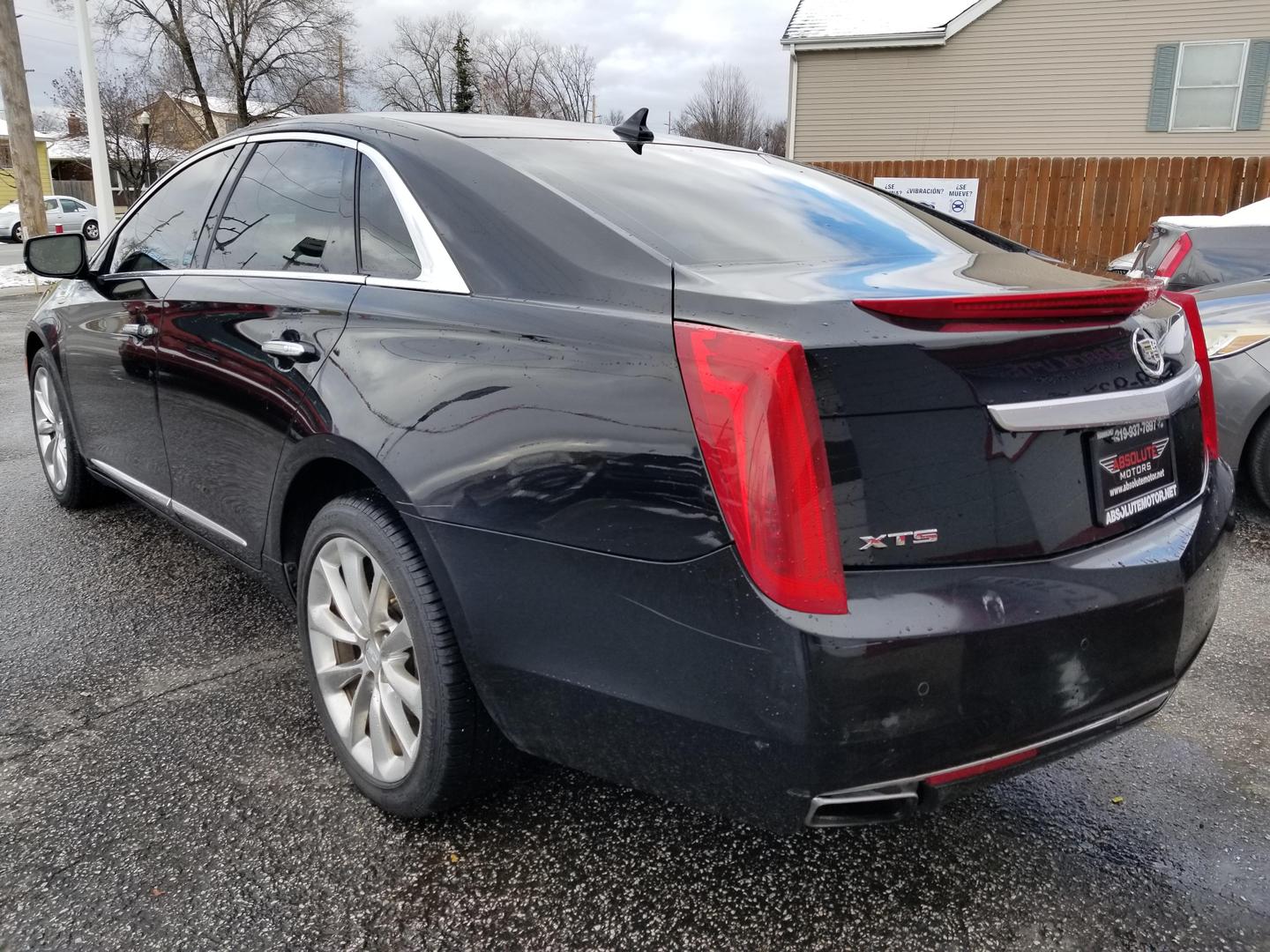 2013 Cadillac XTS Luxury Collection photo 6