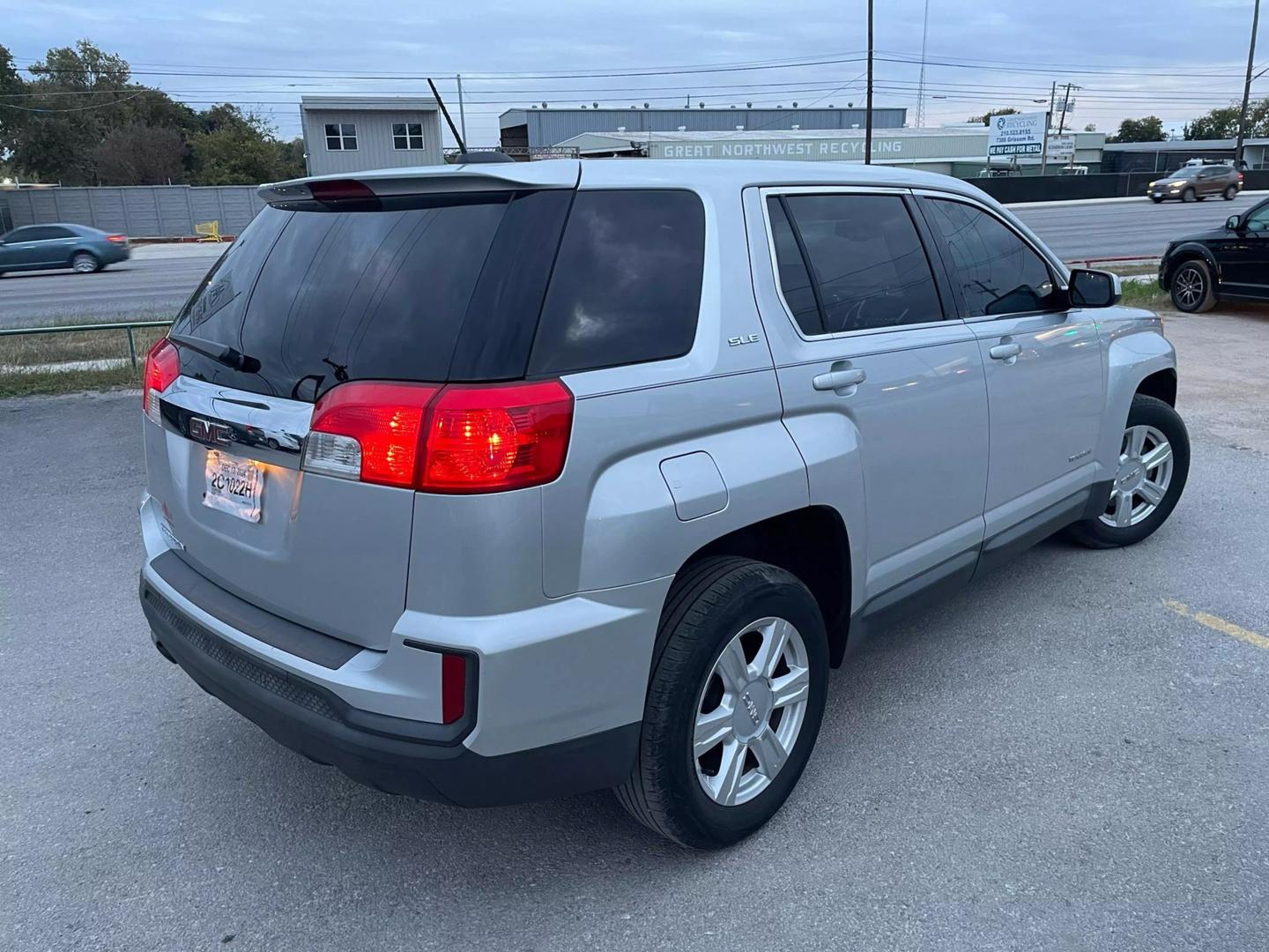 2016 GMC Terrain SLE-1 photo 2