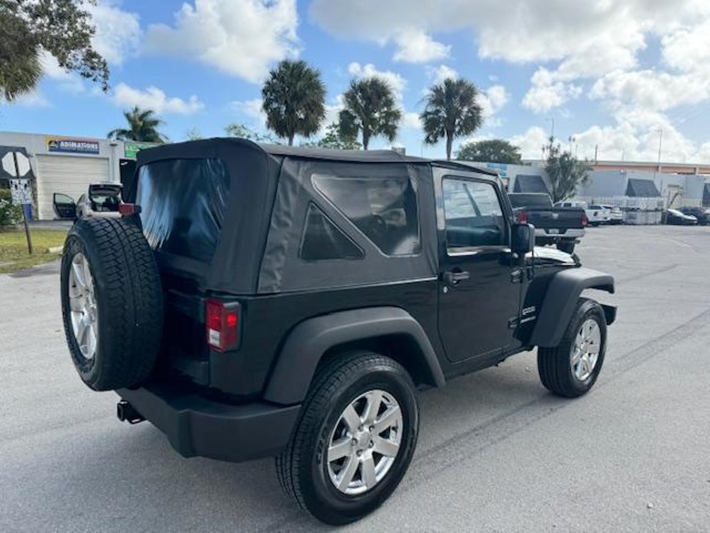 2011 Jeep Wrangler Sport photo 7