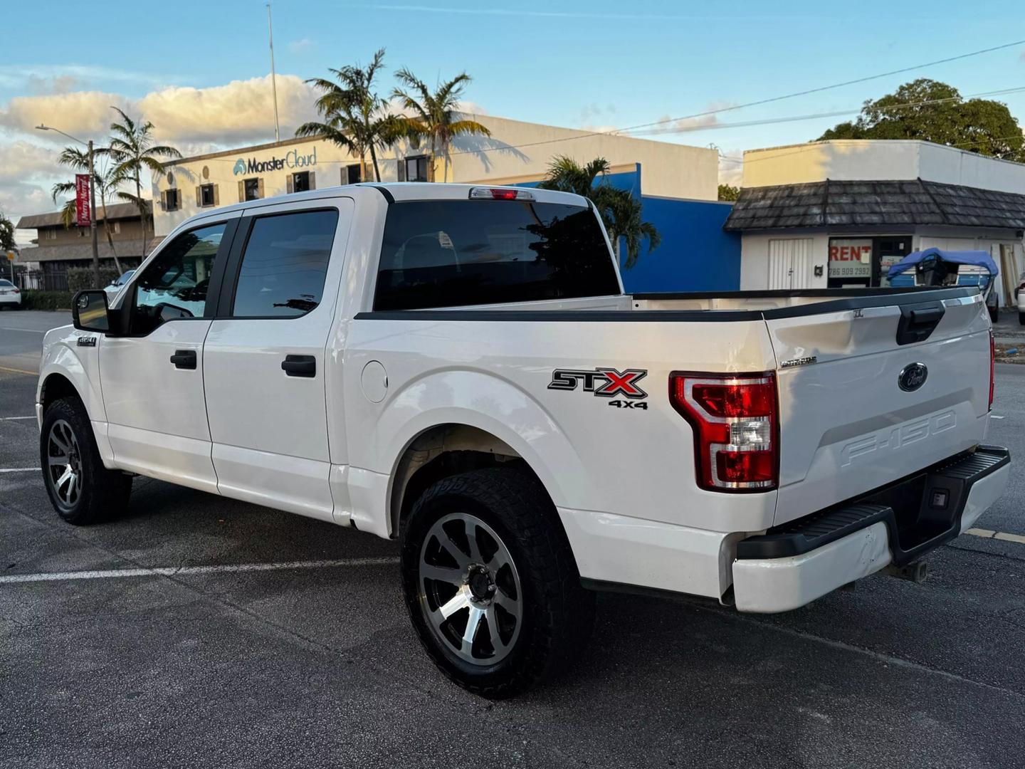 2020 Ford F-150 XL photo 7