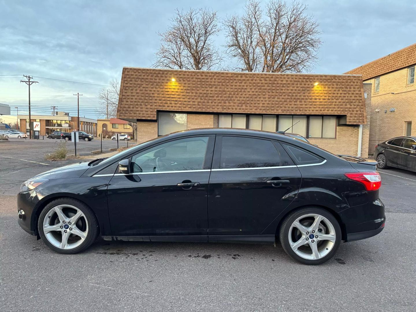 2012 Ford Focus Titanium photo 4