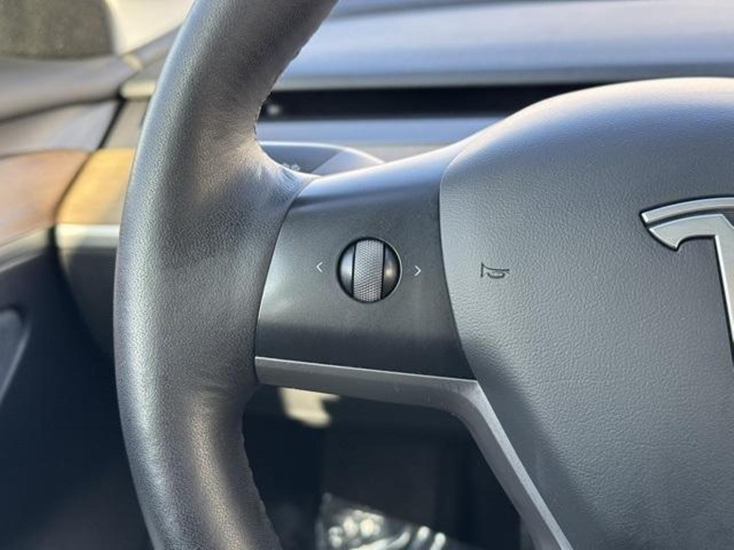 2022 Tesla Model 3 Base photo 29