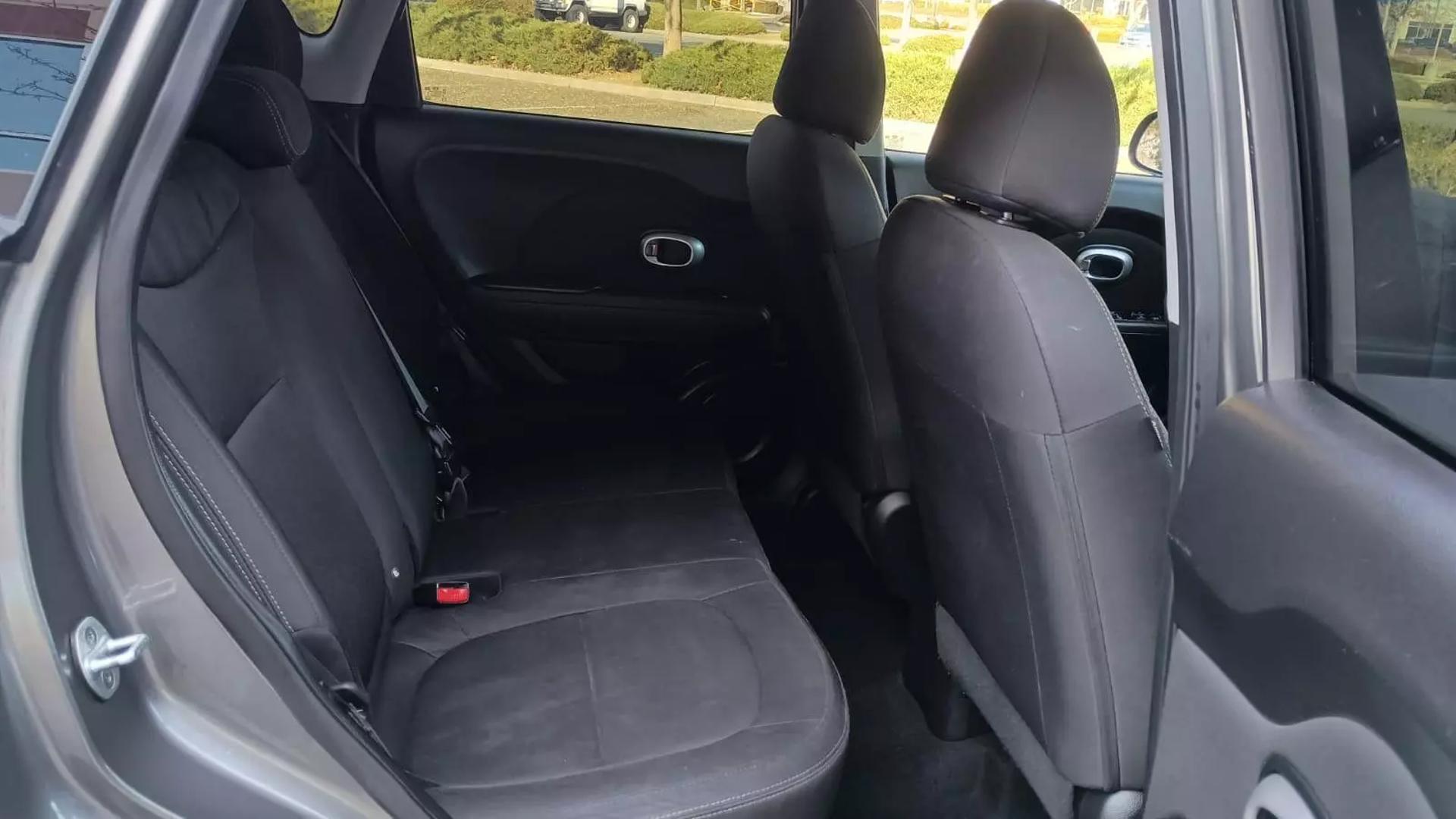 2018 Kia Soul Base photo 18