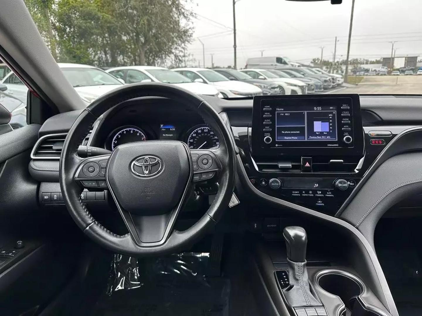 2023 Toyota Camry SE photo 11