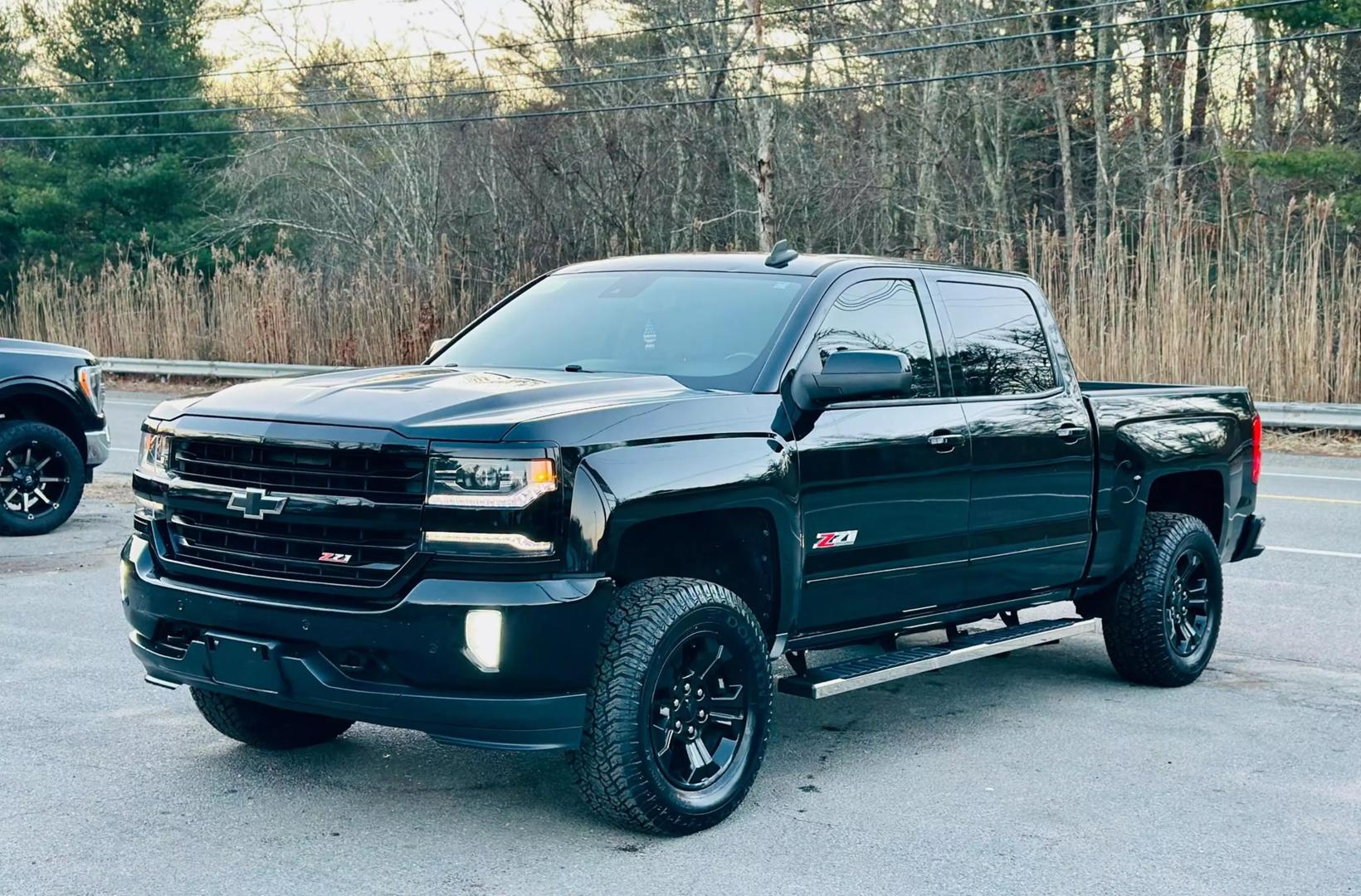 2018 Chevrolet Silverado 1500 LTZ Z71 photo 4