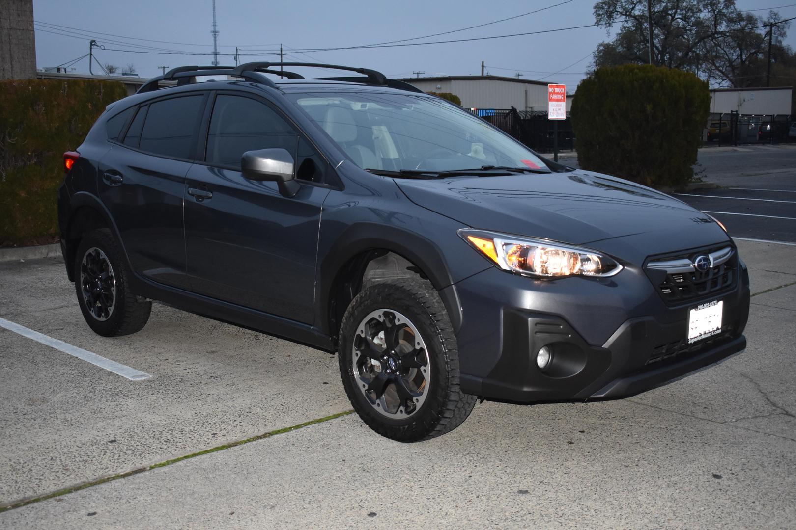 2021 Subaru Crosstrek Premium photo 2