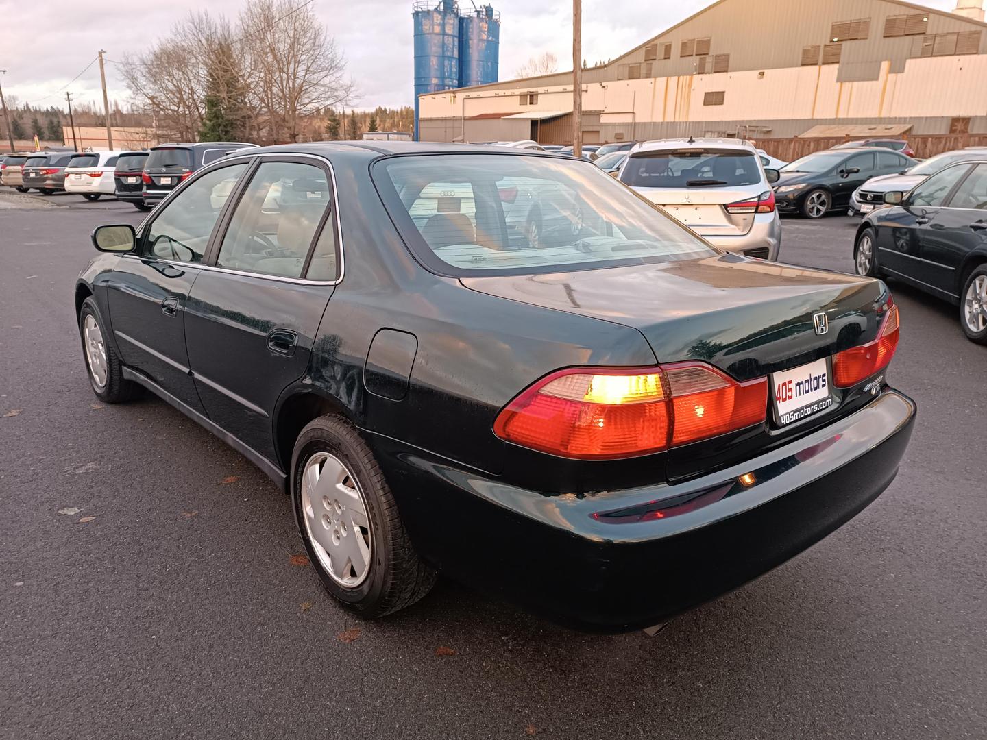 1998 Honda Accord LX photo 6