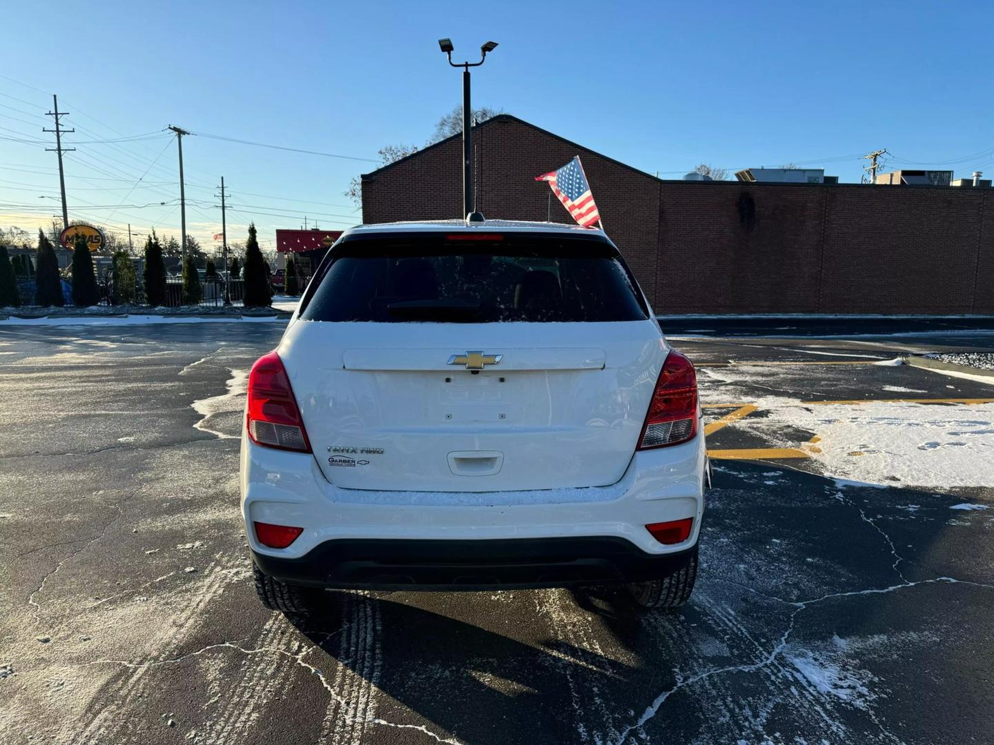 2020 Chevrolet Trax LS photo 4