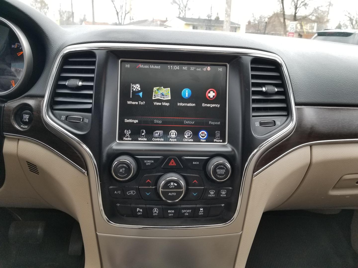 2016 Jeep Grand Cherokee Limited photo 14