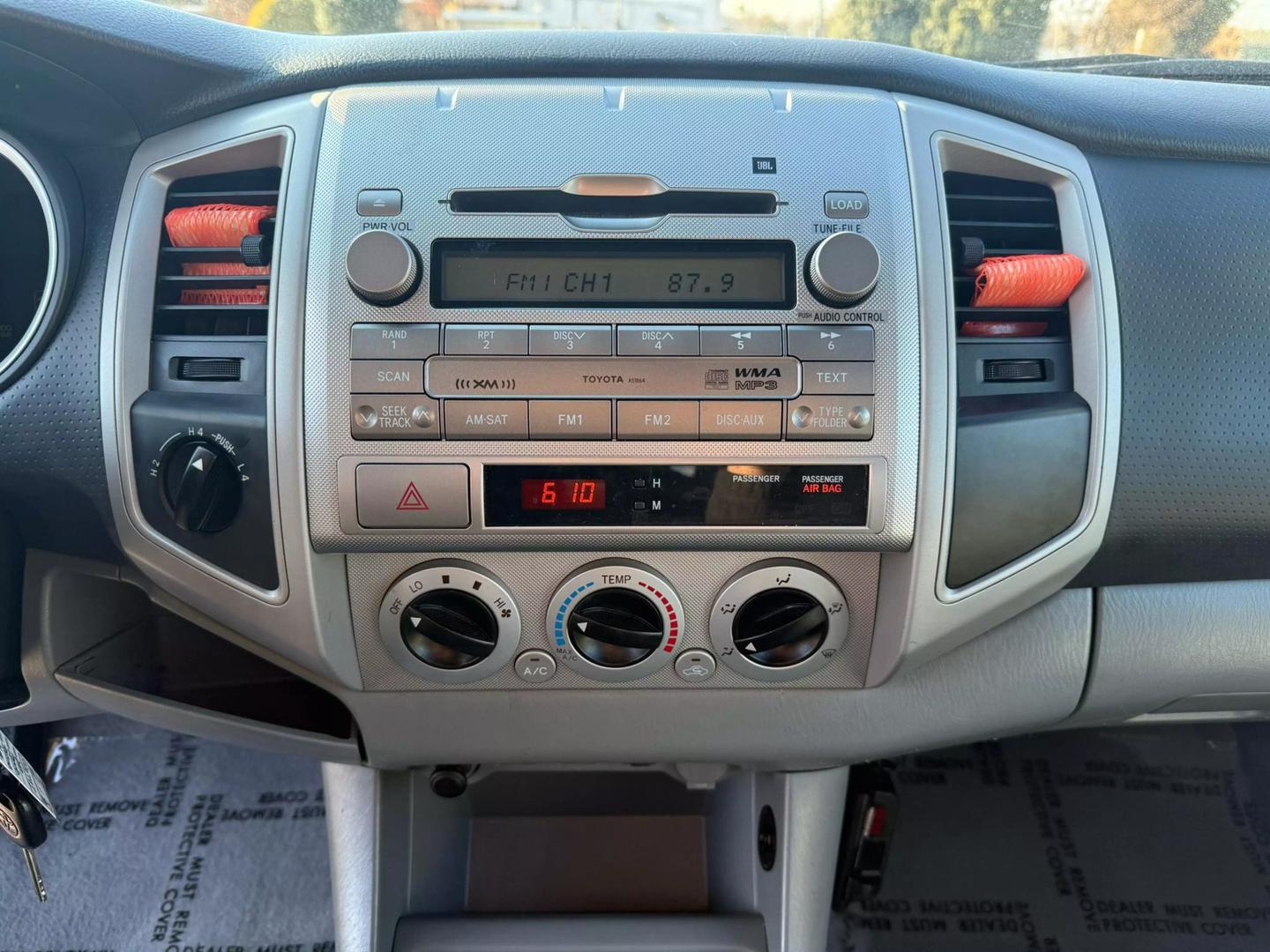 2010 Toyota Tacoma Base photo 61