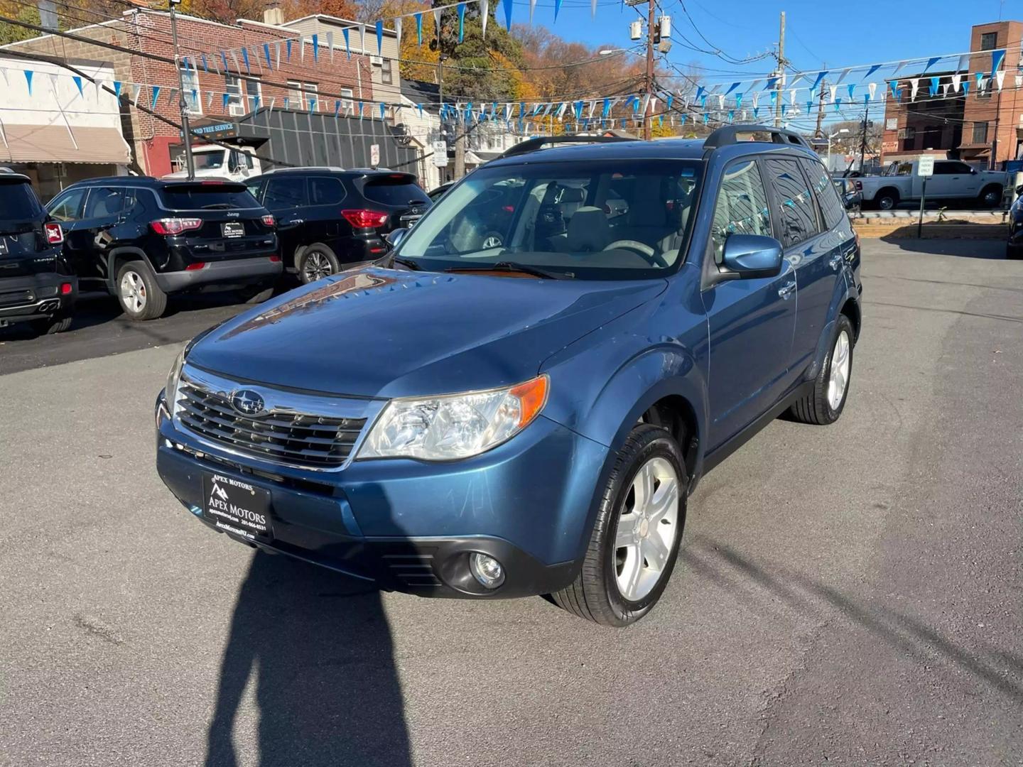 2010 Subaru Forester X Limited photo 1