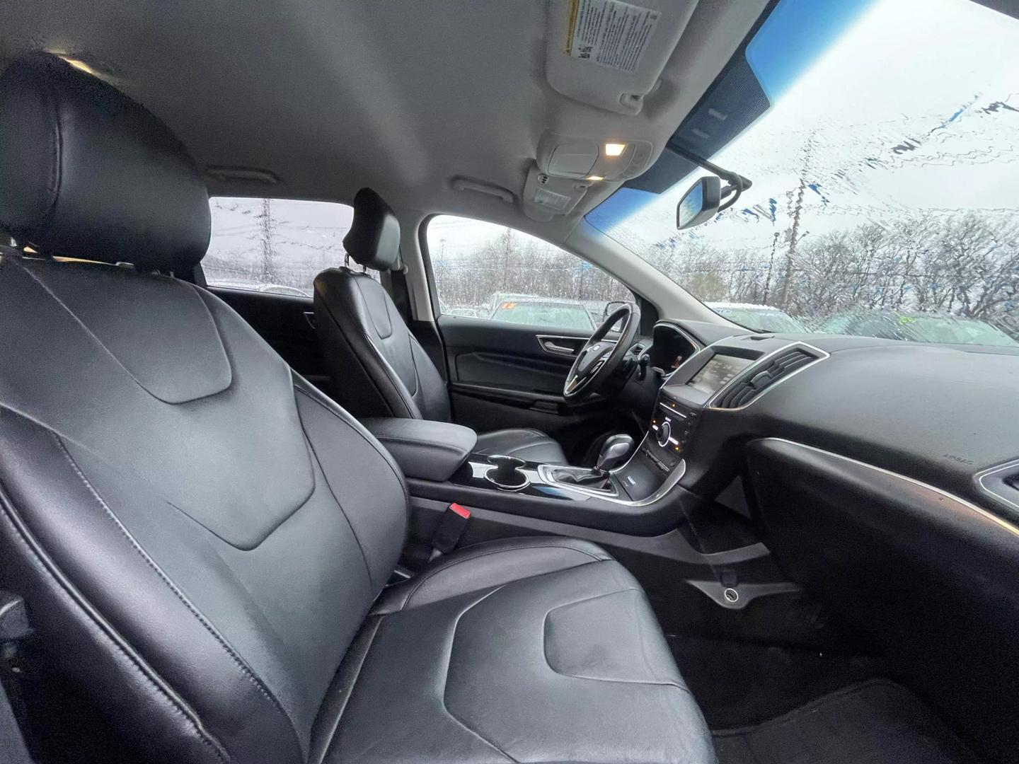 2015 Ford Edge Titanium photo 60