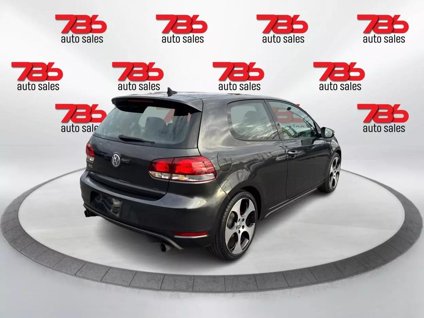 2012 Volkswagen GTI Base photo 3