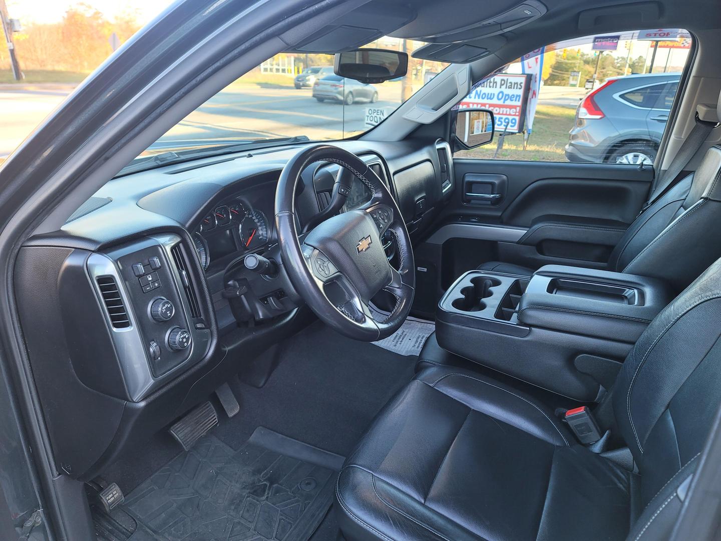 2018 Chevrolet Silverado 1500 LT photo 10